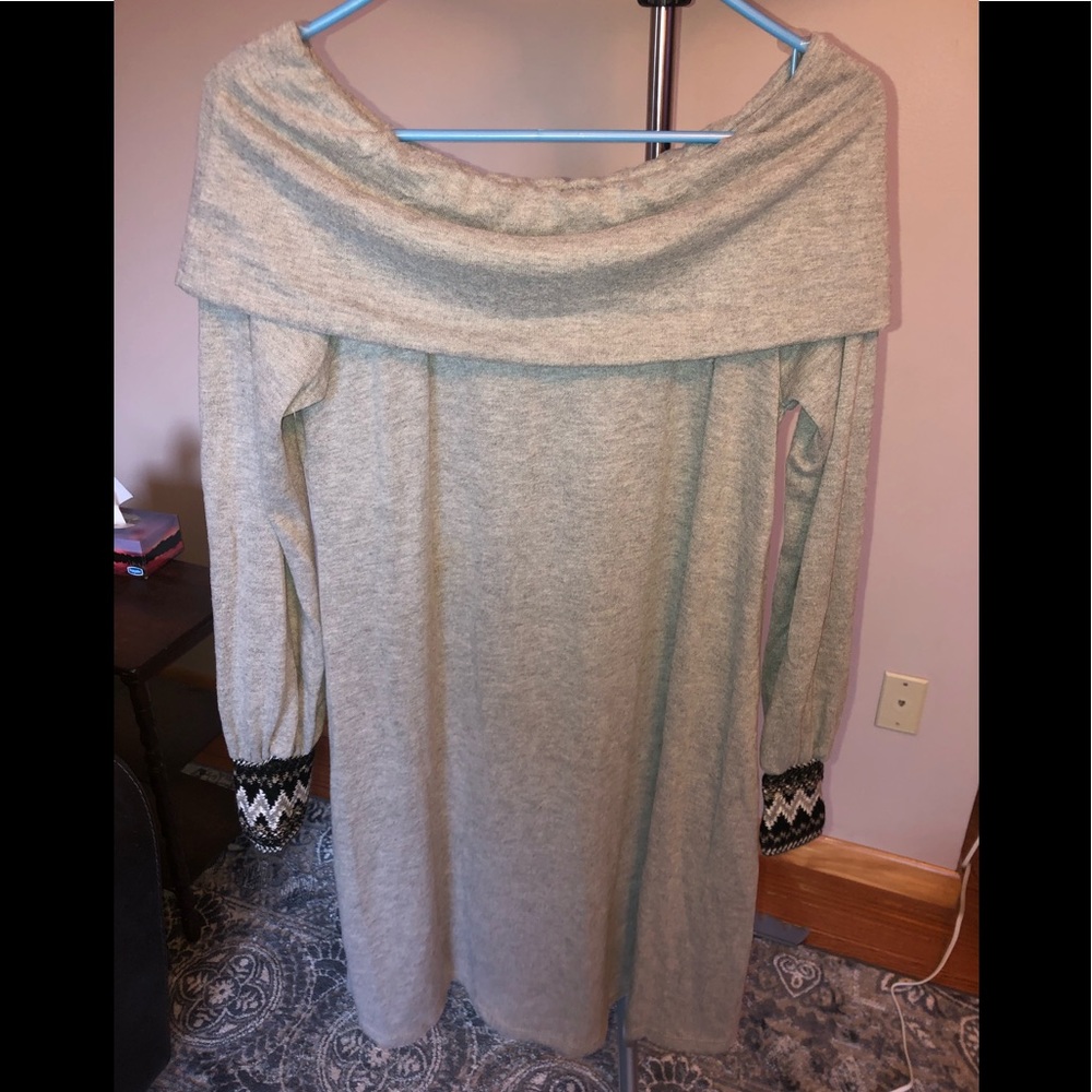 Women’s long sleeve dress
